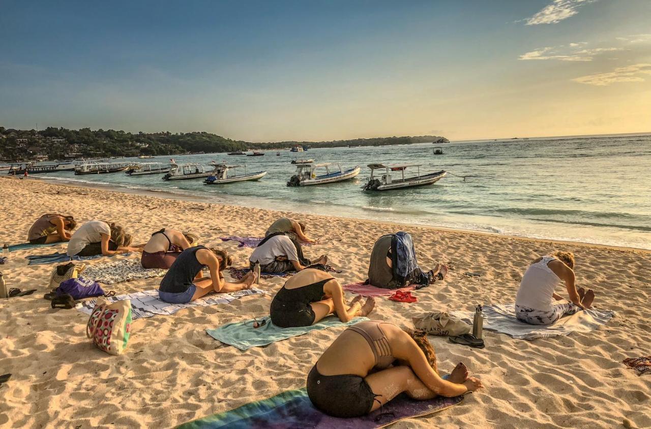 Green Garden Lembongan Yoga Spa And Holistic Healing Center Exteriör bild